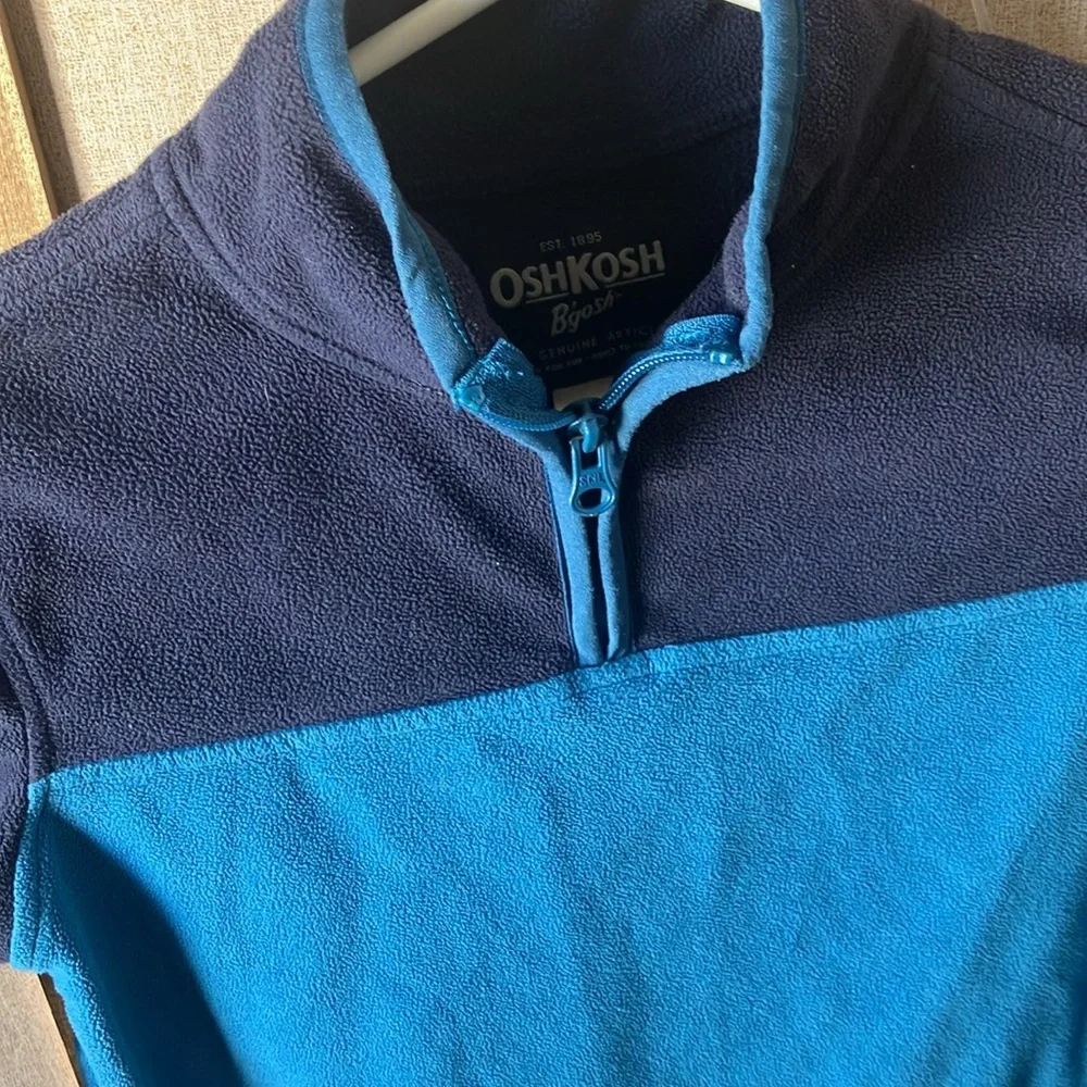 FINAL MARKDOWN OshKosh B'gosh children’s Two-Tone 1/4 Zip-Up fleece 7